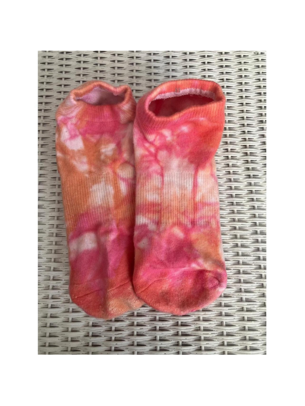 Y2K Pink and Orange Tie-Dye Ankle Socks